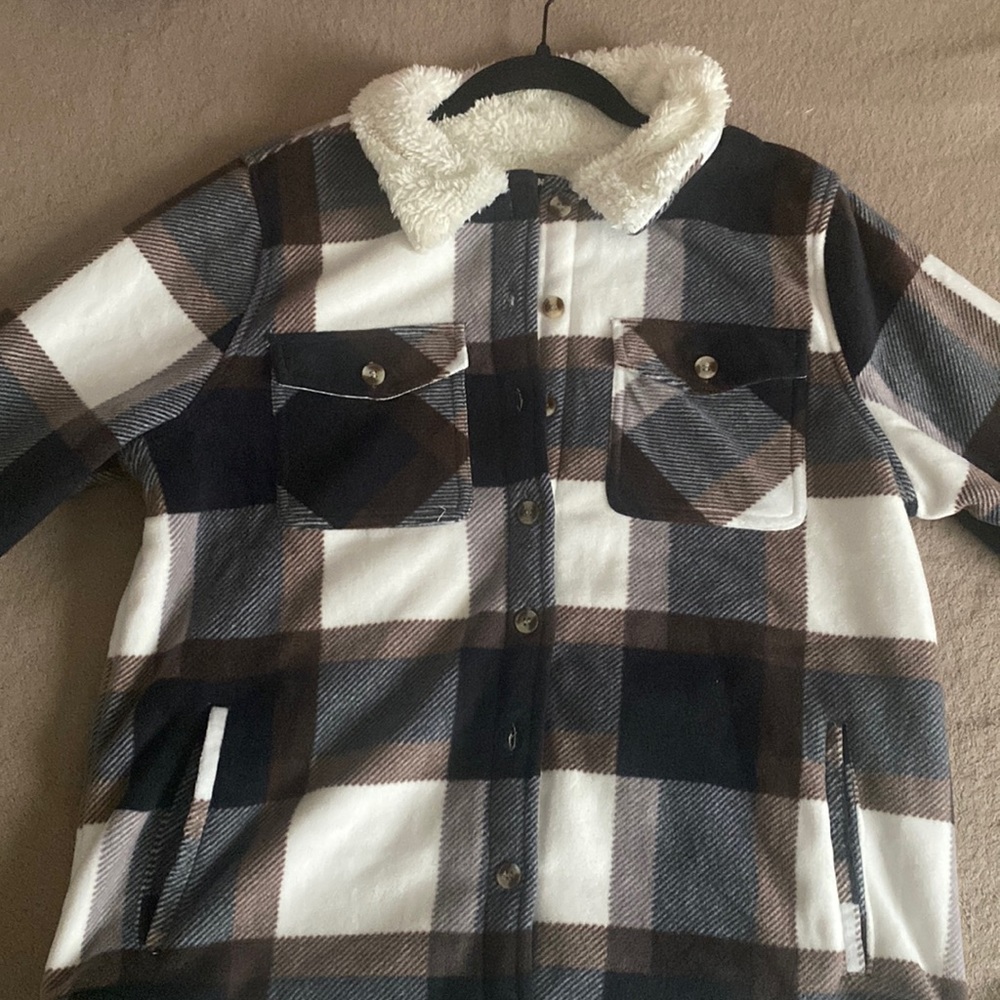 • Cozy Shacket (Sherpa Jacket)